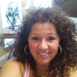 Meet your Posher, Angeline